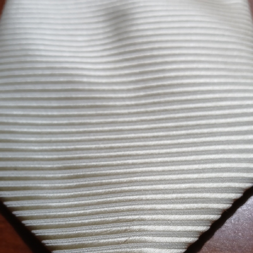 Vittorio Classic Cream Ribbed Tie